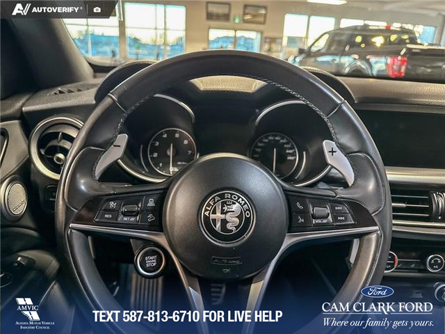 2018 Alfa Romeo Stelvio ti (Stk: P14778) in Airdrie - Image 14 of 25