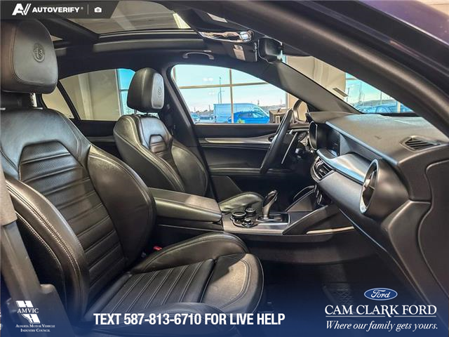 2018 Alfa Romeo Stelvio ti (Stk: P14778) in Airdrie - Image 22 of 25