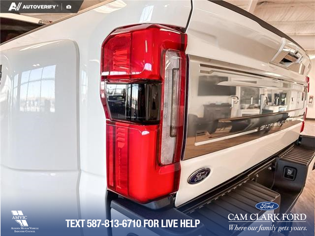 2023 Ford F-450 Platinum (Stk: P14775) in Airdrie - Image 11 of 25