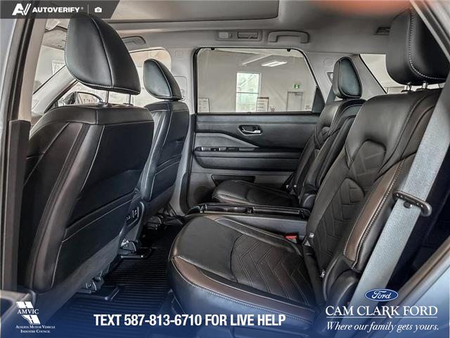 2023 Nissan Pathfinder Platinum (Stk: P14807) in Airdrie - Image 22 of 24