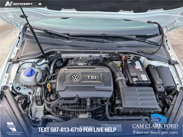 2016 Volkswagen Golf 1.8 TSI Comfortline (Stk: P6931) in Olds - Image 10 of 25