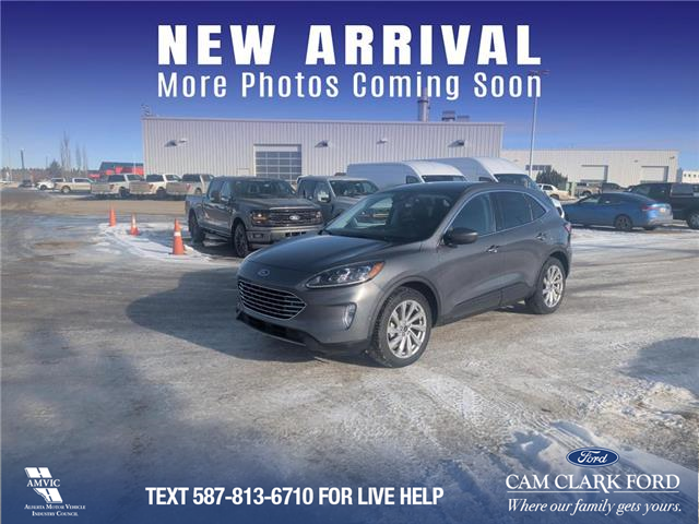 2021 Ford Escape Titanium Hybrid (Stk: U37944) in Red Deer - Image 1 of 7