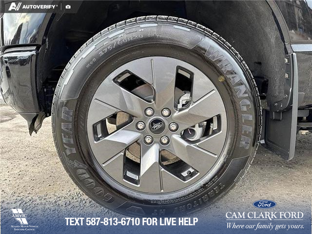 2025 Ford F-150 Lightning Flash (Stk: P1591) in Canmore - Image 6 of 27