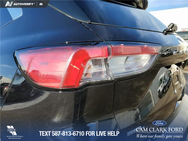 2022 Ford Escape SEL (Stk: U37943) in Red Deer - Image 11 of 24