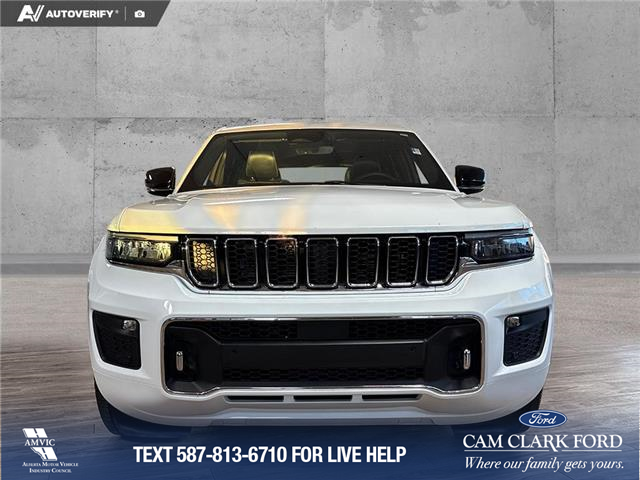 2023 Jeep Grand Cherokee Overland (Stk: P14857) in Airdrie - Image 2 of 25
