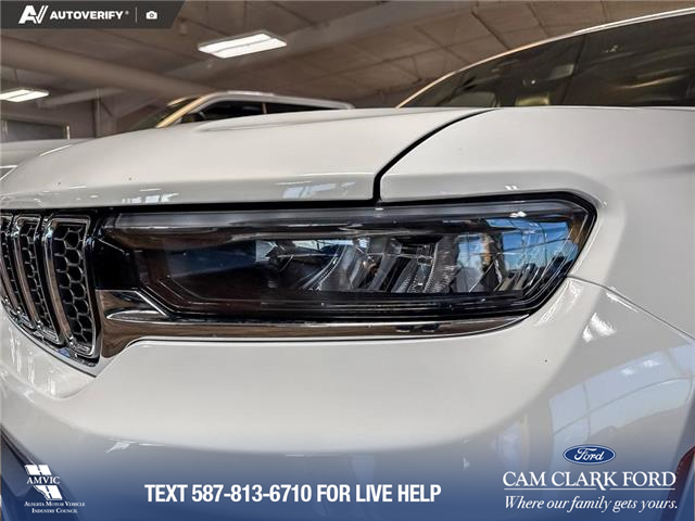 2023 Jeep Grand Cherokee Overland (Stk: P14857) in Airdrie - Image 8 of 25