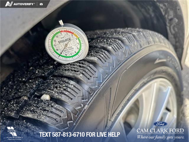 2017 Ford Escape Titanium (Stk: P1598) in Canmore - Image 7 of 27