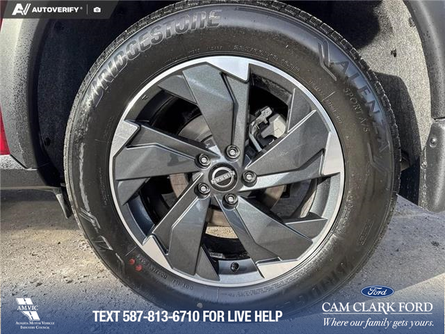 2025 Nissan Rogue SV Moonroof (Stk: P1601) in Canmore - Image 6 of 26