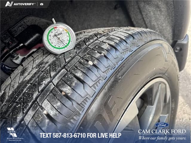 2025 Nissan Rogue SV Moonroof (Stk: P1601) in Canmore - Image 7 of 26