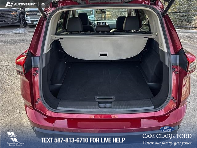2025 Nissan Rogue SV Moonroof (Stk: P1601) in Canmore - Image 12 of 26