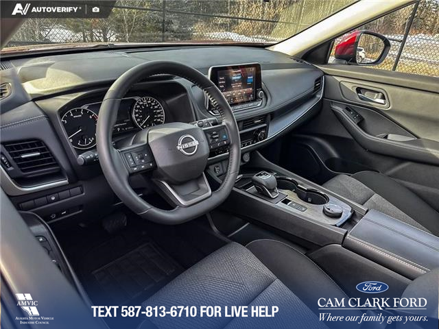 2025 Nissan Rogue SV Moonroof (Stk: P1601) in Canmore - Image 13 of 26