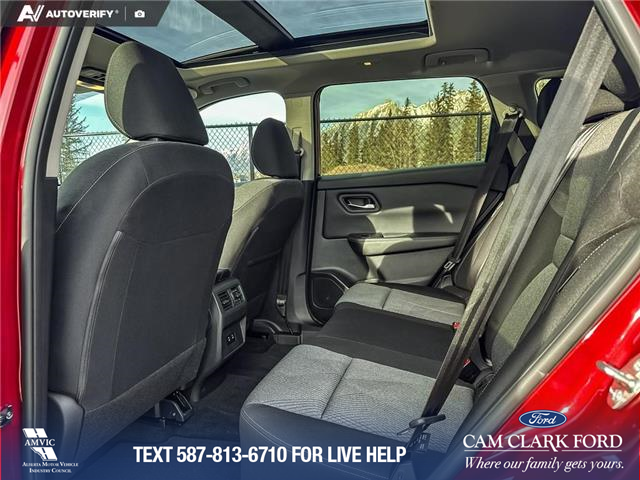 2025 Nissan Rogue SV Moonroof (Stk: P1601) in Canmore - Image 23 of 26