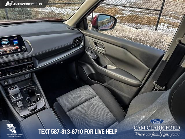 2025 Nissan Rogue SV Moonroof (Stk: P1601) in Canmore - Image 25 of 26