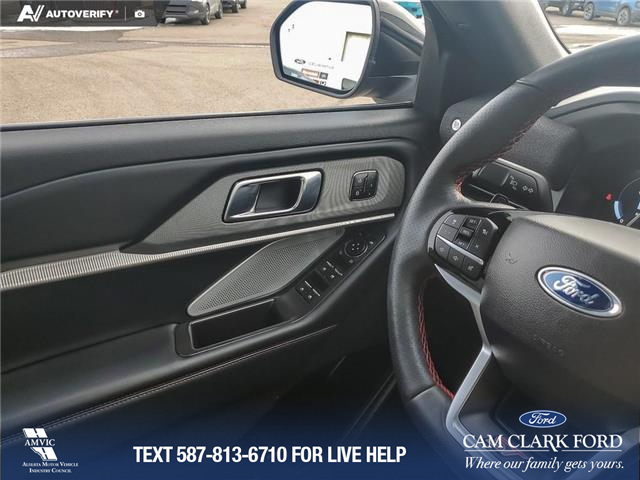 2025 Ford Explorer ST (Stk: U37993) in Red Deer - Image 17 of 25