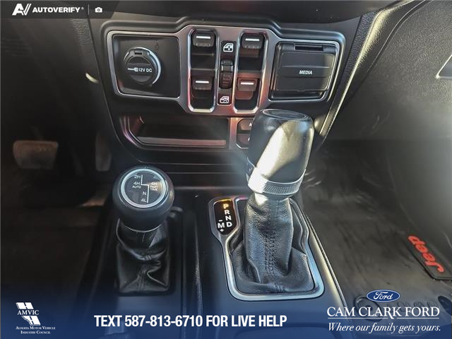 2021 Jeep Wrangler Unlimited Sahara (Stk: P1168) in Innisfail - Image 14 of 24