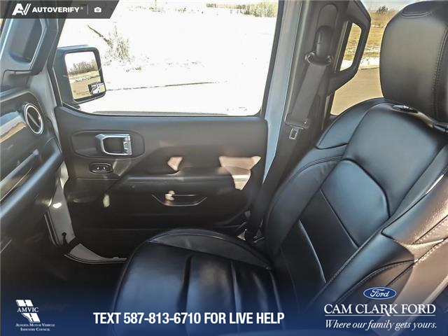 2021 Jeep Wrangler Unlimited Sahara (Stk: P1168) in Innisfail - Image 18 of 24