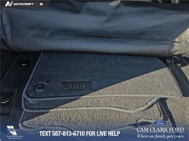 2021 Jeep Wrangler Unlimited Sahara (Stk: P1168) in Innisfail - Image 19 of 24