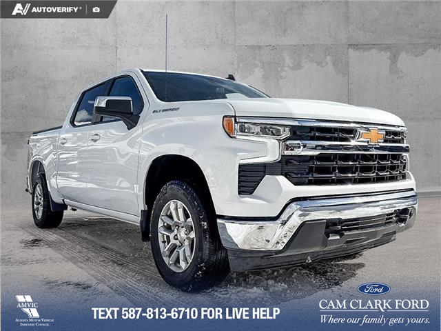 2025 Chevrolet Silverado 1500 LT (Stk: P1624) in Canmore - Image 1 of 26