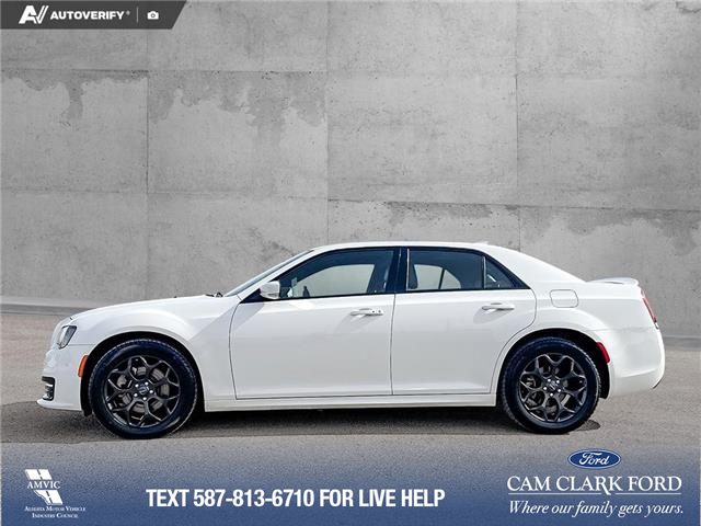 2022 Chrysler 300 S (Stk: P1174) in Innisfail - Image 3 of 20