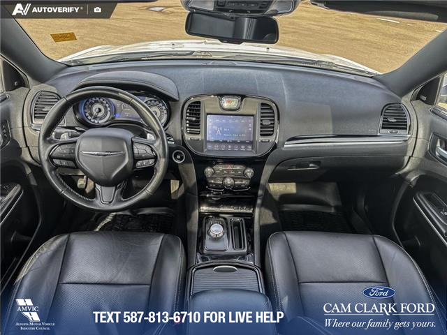 2022 Chrysler 300 S (Stk: P1174) in Innisfail - Image 9 of 20