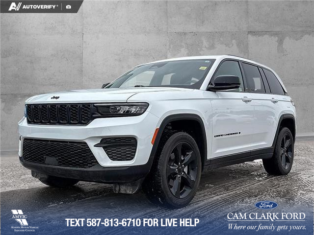 2025 Jeep Grand Cherokee Laredo (Stk: P7008) in Olds - Image 1 of 25