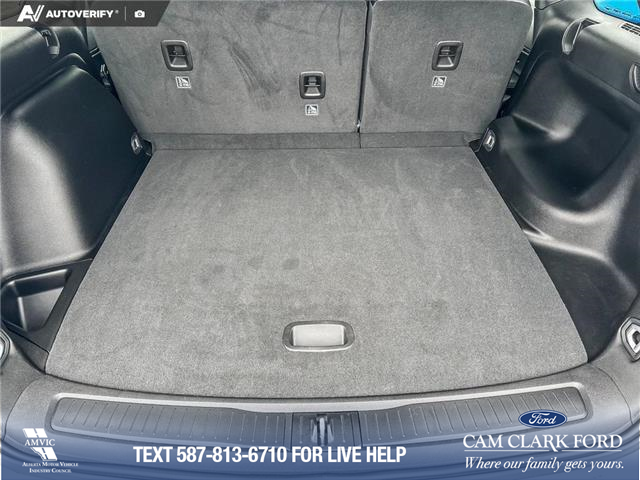 2025 Jeep Grand Cherokee Laredo (Stk: P7008) in Olds - Image 12 of 25