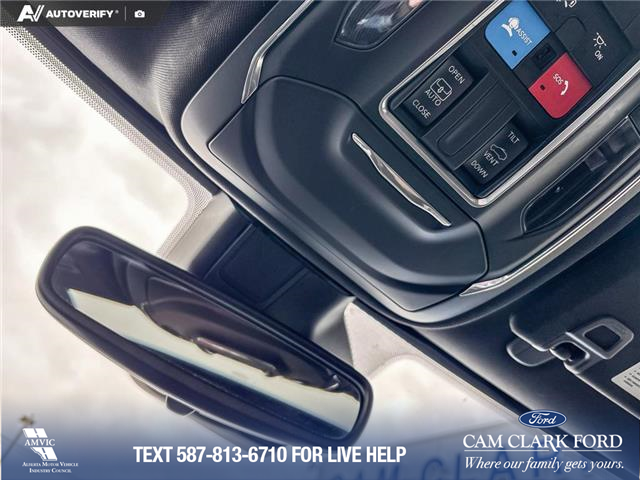 2025 Jeep Grand Cherokee Laredo (Stk: P7008) in Olds - Image 21 of 25