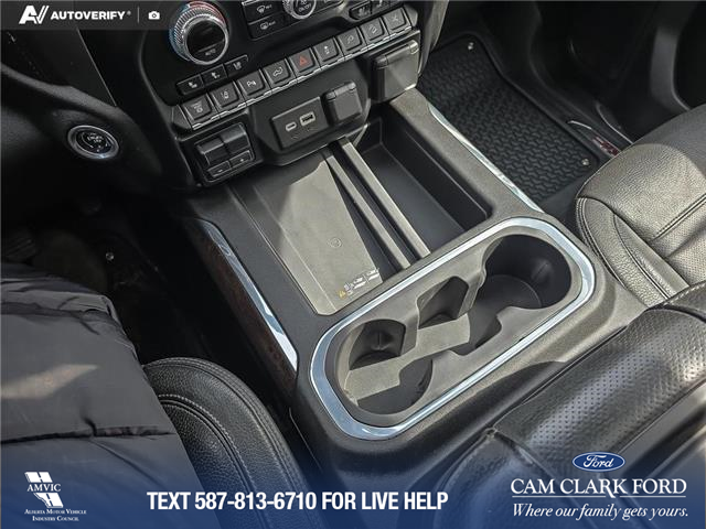 2021 GMC Sierra 3500HD Denali (Stk: P6986) in Olds - Image 16 of 23