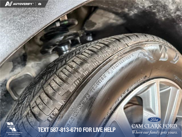 2020 Hyundai Santa Fe Preferred 2.4 (Stk: BJ217) in Airdrie - Image 7 of 25