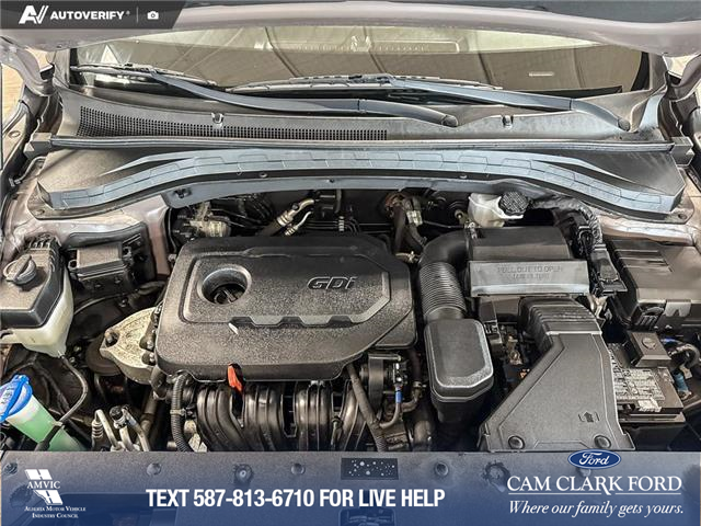 2020 Hyundai Santa Fe Preferred 2.4 (Stk: BJ217) in Airdrie - Image 10 of 25