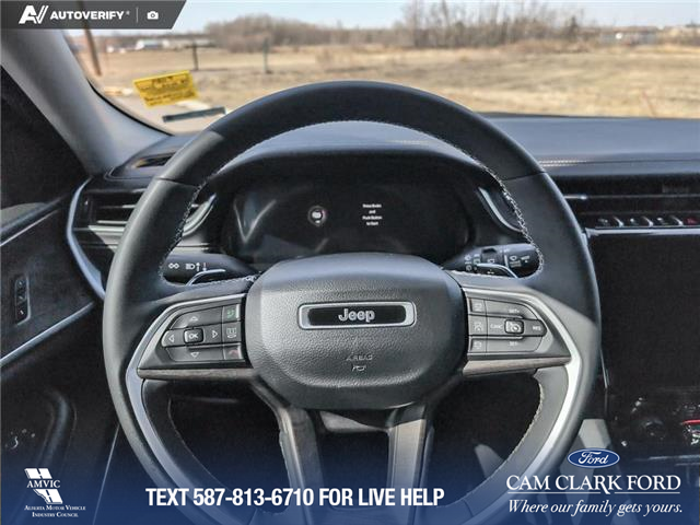 2023 Jeep Grand Cherokee L Limited (Stk: P1189) in Innisfail - Image 11 of 21