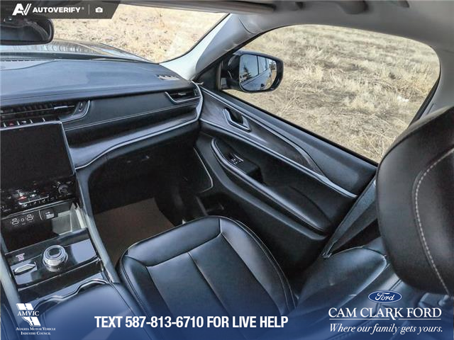 2023 Jeep Grand Cherokee L Limited (Stk: P1189) in Innisfail - Image 18 of 21