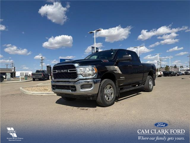 2022 RAM 3500 Tradesman (Stk: P7042) in Olds - Image 1 of 5 2022 RAM 3500 Tradesman (Stk: P7042) in Olds - Image 1 of 5