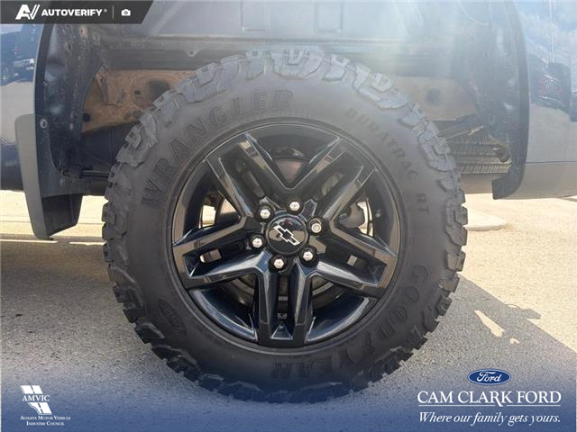 2022 Chevrolet Silverado 1500 Custom Trail Boss (Stk: P6994) in Olds - Image 6 of 25