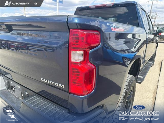 2022 Chevrolet Silverado 1500 Custom Trail Boss (Stk: P6994) in Olds - Image 11 of 25