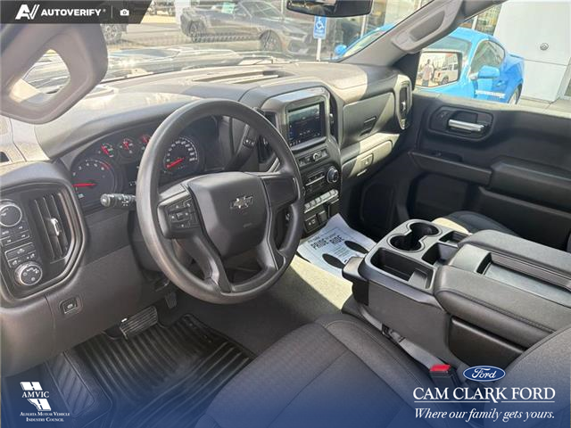 2022 Chevrolet Silverado 1500 Custom Trail Boss (Stk: P6994) in Olds - Image 13 of 25