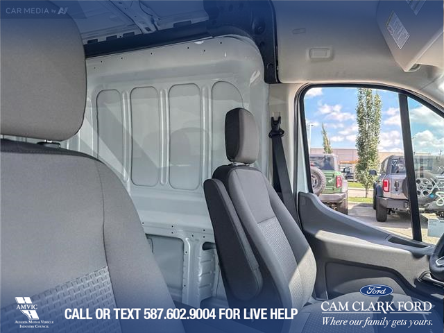 2025 Ford Transit-250 Cargo Base (Stk: 25T8236) in Olds - Image 22 of 25