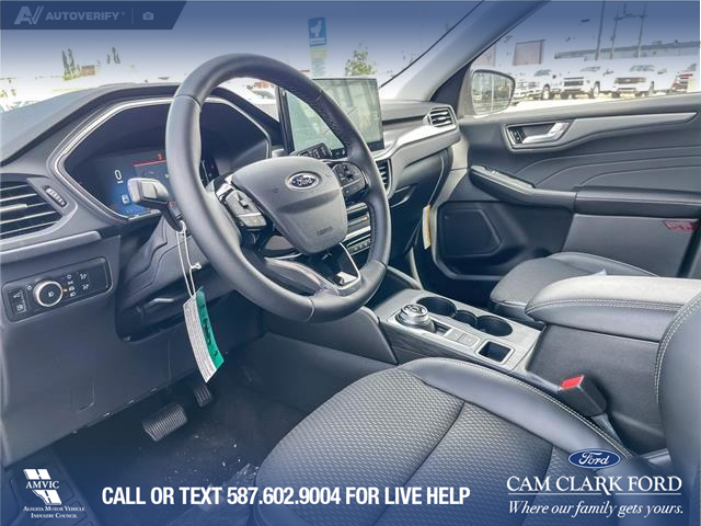 2025 Ford Escape PHEV (Stk: 25S3864) in Olds - Image 13 of 25