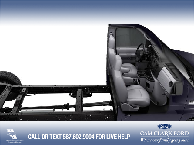 2026 Ford E-450 Cutaway Base (Stk: 26AT5235) in Airdrie - Image 5 of 5