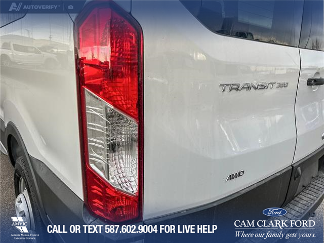 2025 Ford Transit-350 Passenger XL (Stk: 25AT7553) in Airdrie - Image 11 of 25