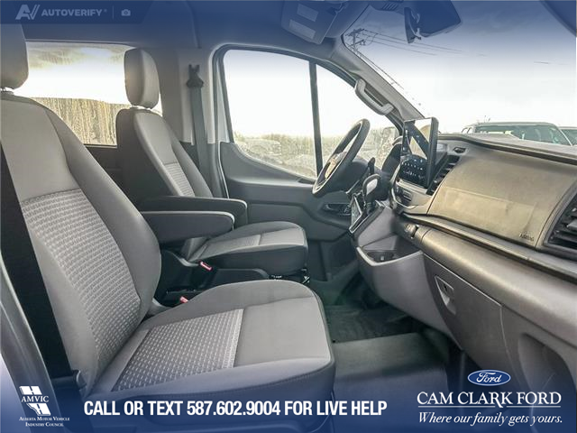 2025 Ford Transit-350 Passenger XL (Stk: 25AT7553) in Airdrie - Image 22 of 25