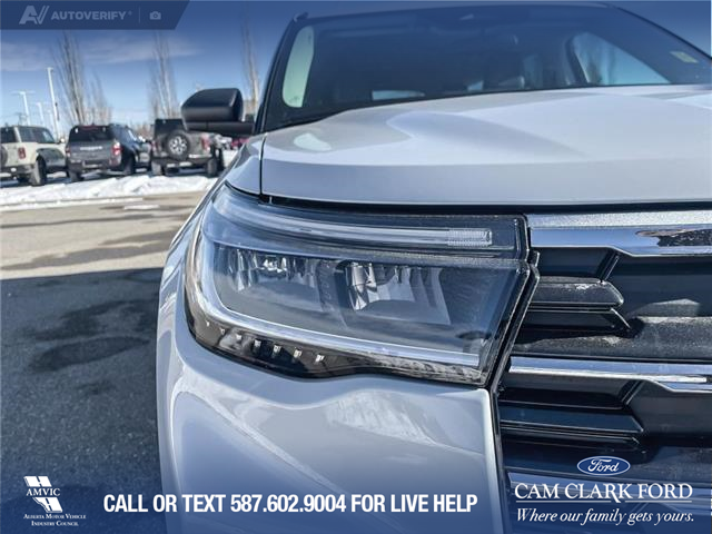 2026 Ford Explorer Active (Stk: 26S2930) in Olds - Image 8 of 25