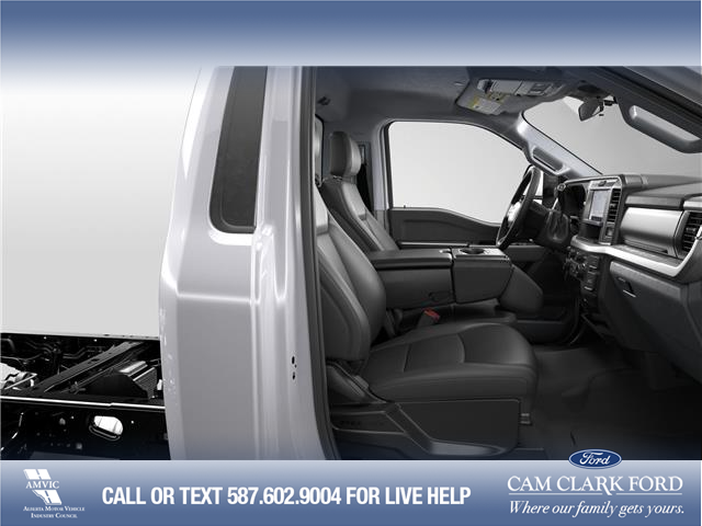 2026 Ford F-550 Chassis XLT (Stk: 26AF6424) in Airdrie - Image 5 of 7