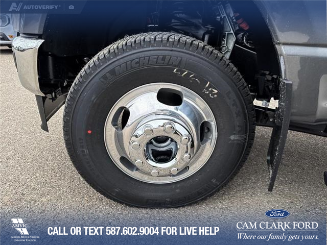 2026 Ford F-350 Lariat (Stk: 26T4686) in Red Deer - Image 6 of 24