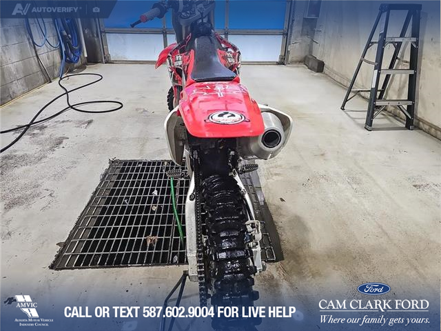 2008 Honda CRF450 R (Stk: P6745) in Olds - Image 11 of 22 2008 Honda CRF450 R (Stk: P6745) in Olds - Image 11 of 22