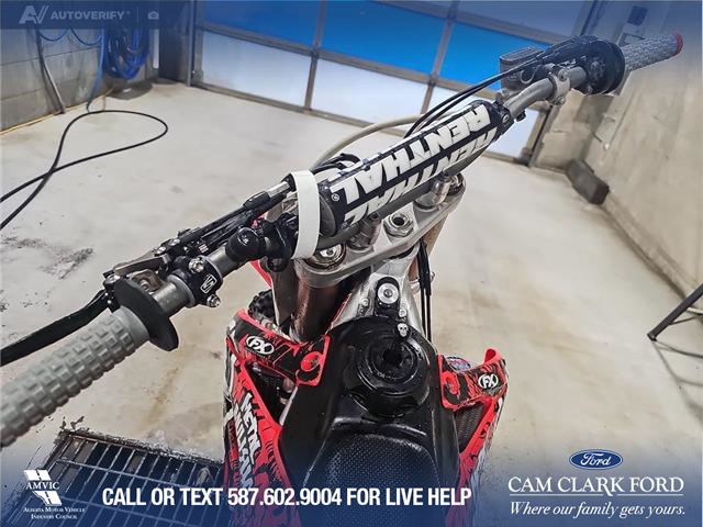 2008 Honda CRF450 R (Stk: P6745) in Olds - Image 13 of 22 2008 Honda CRF450 R (Stk: P6745) in Olds - Image 13 of 22