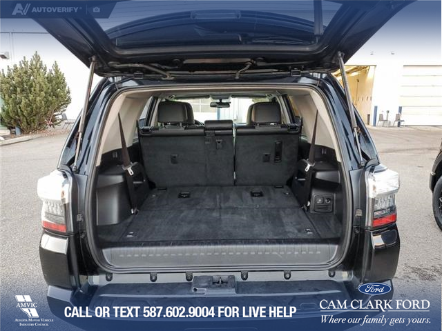 2019 Toyota 4Runner SR5 (Stk: U37836) in Red Deer - Image 11 of 24