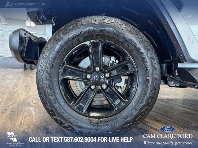 2021 Jeep Wrangler Unlimited Sahara (Stk: P14660) in Airdrie - Image 6 of 25