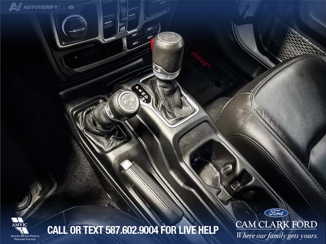 2021 Jeep Wrangler Unlimited Sahara (Stk: P14660) in Airdrie - Image 18 of 25