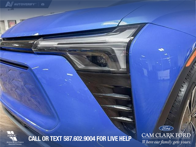 2024 Chevrolet Blazer EV LT (Stk: RC19965) in Airdrie - Image 8 of 25